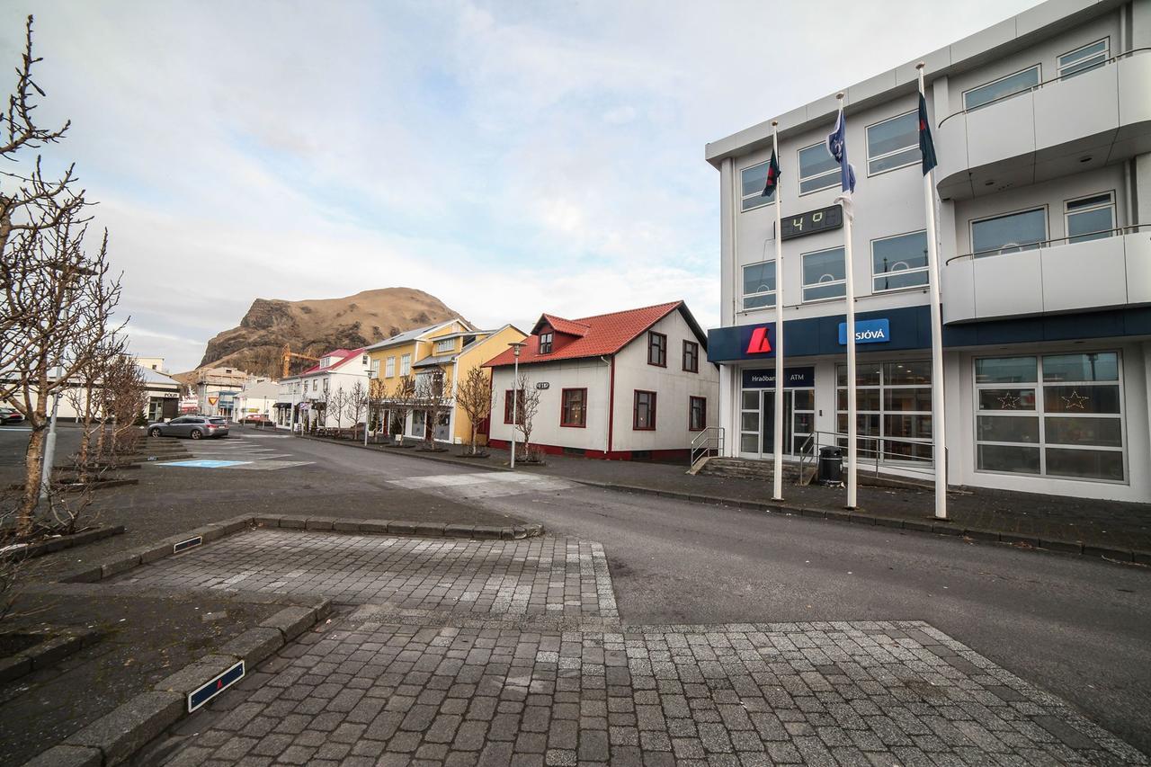 Lava Guesthouse Vestmannaeyjar Zewnętrze zdjęcie