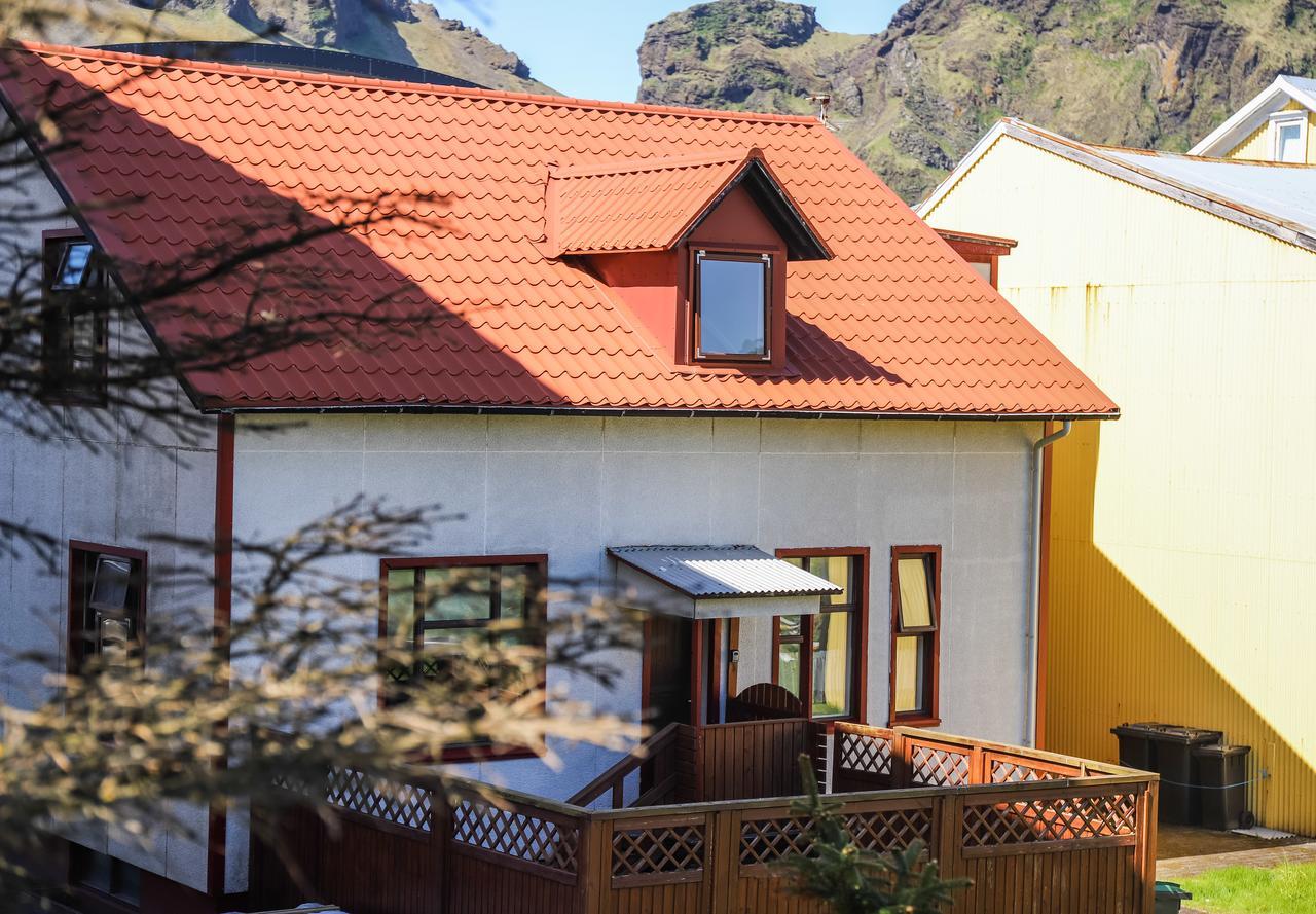 Lava Guesthouse Vestmannaeyjar Zewnętrze zdjęcie